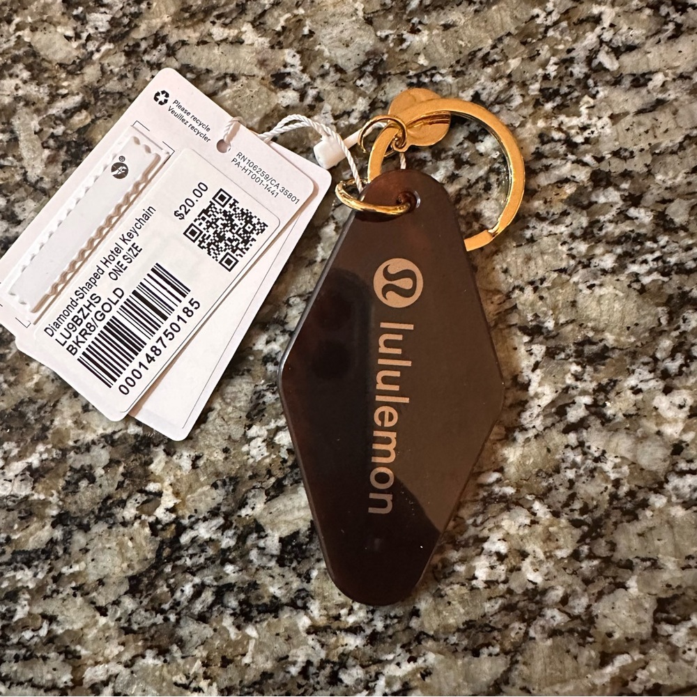 Lululemon Diamond Shape Hotel keychain